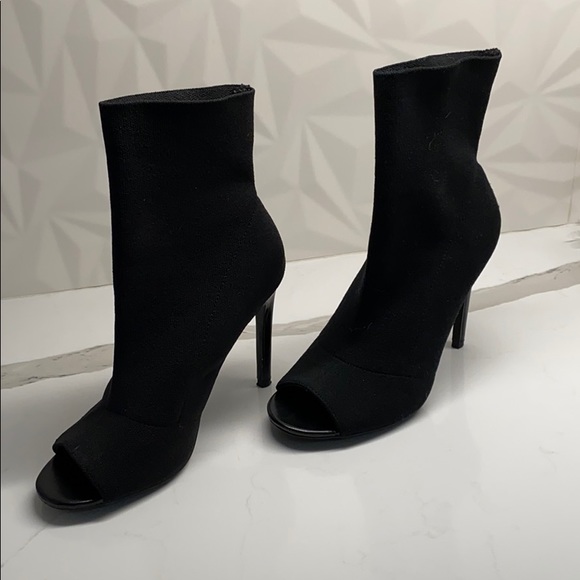 Steve Madden stretch sock bootie - Picture 2 of 7